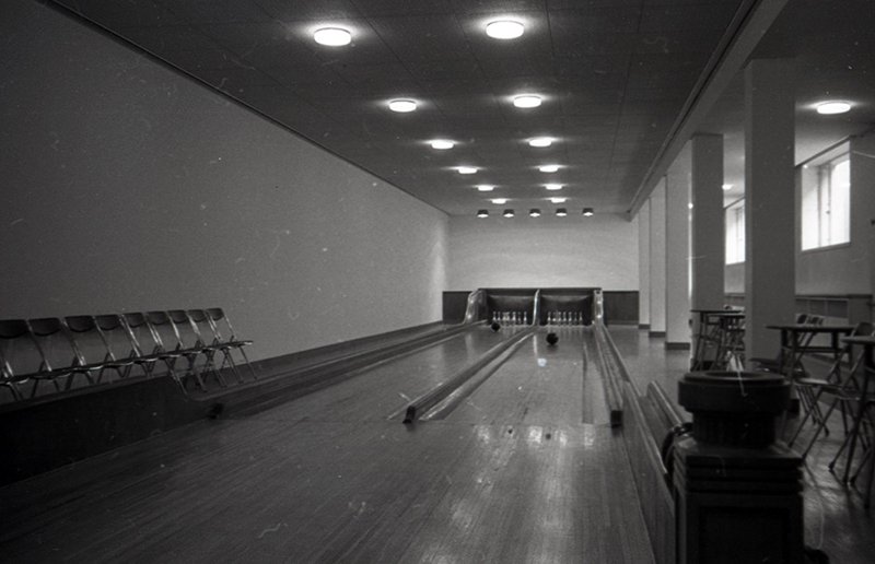 bowling-alley.jpg